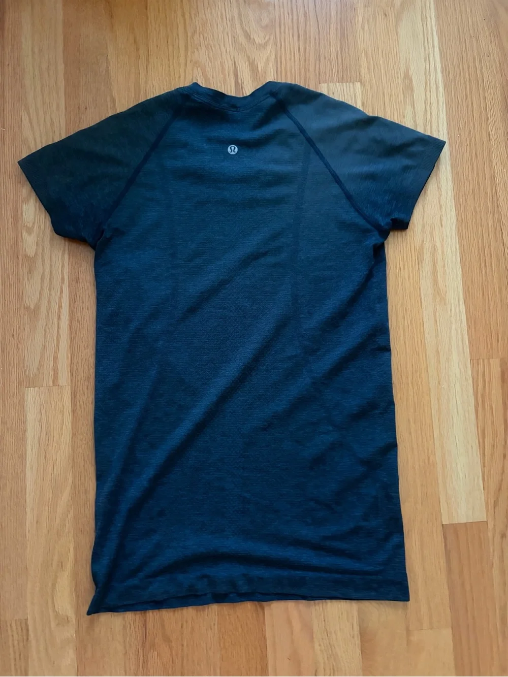 lululemon athletica Women's Short Sleeve Crew Tee - Dark Navy/Black